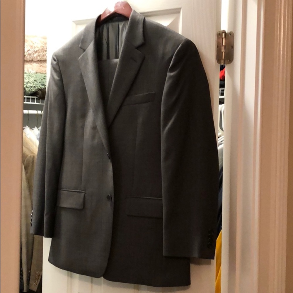 Suit